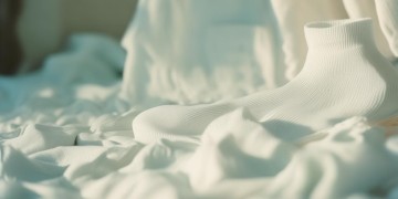 想念你白色袜子究竟是哪首歌？